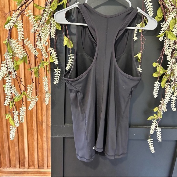 LULULEMON Cross conditioning 2 in 1 Bra‎ Tank Top. Size 10 - Picture 4 of 12